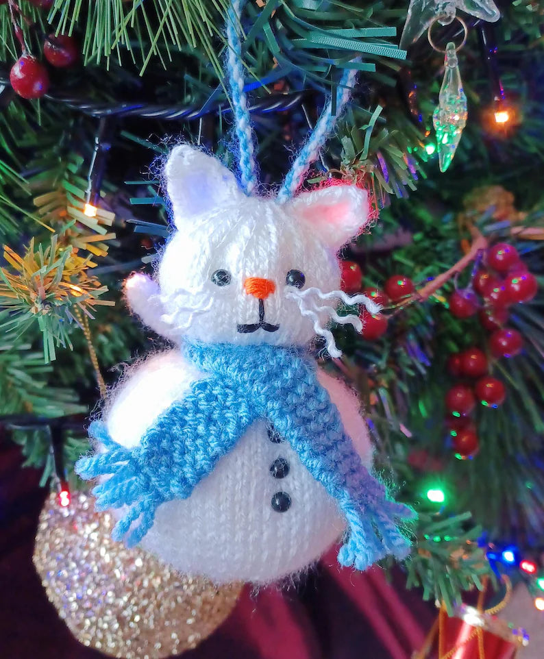 Christmas Cat Baubles Knitting Pattern