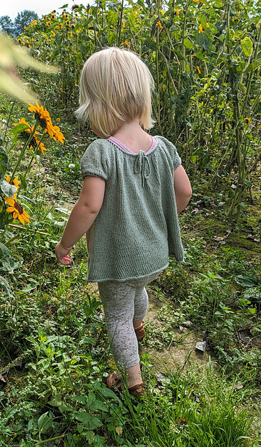Flowy Kids Blouse Knitting Pattern