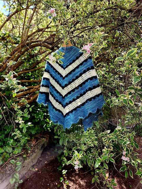 Colorwork Lace Shawl Knitting Pattern