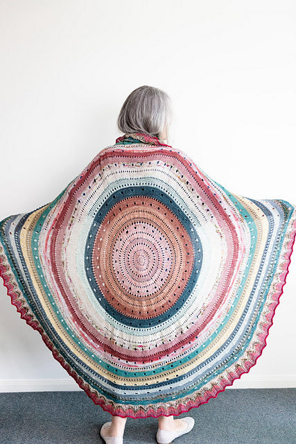 Circular Color Throw Knitting Pattern