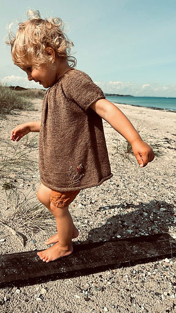 Flowy Kids Blouse Knitting Pattern
