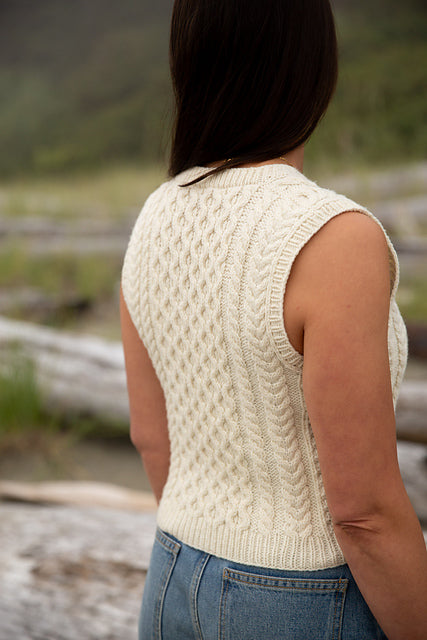 Cable Vest Knitting Pattern