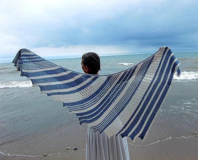 Two Tone Shawl Knitting Pattern