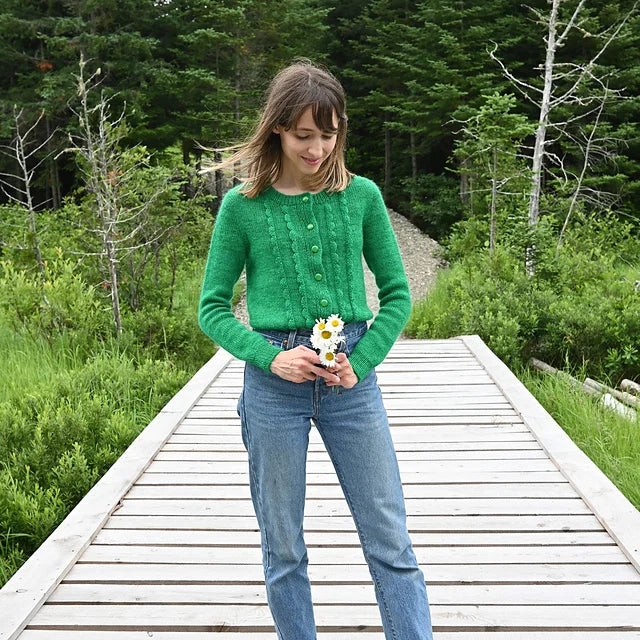 Scalloped Edge Cardigan Knitting Pattern