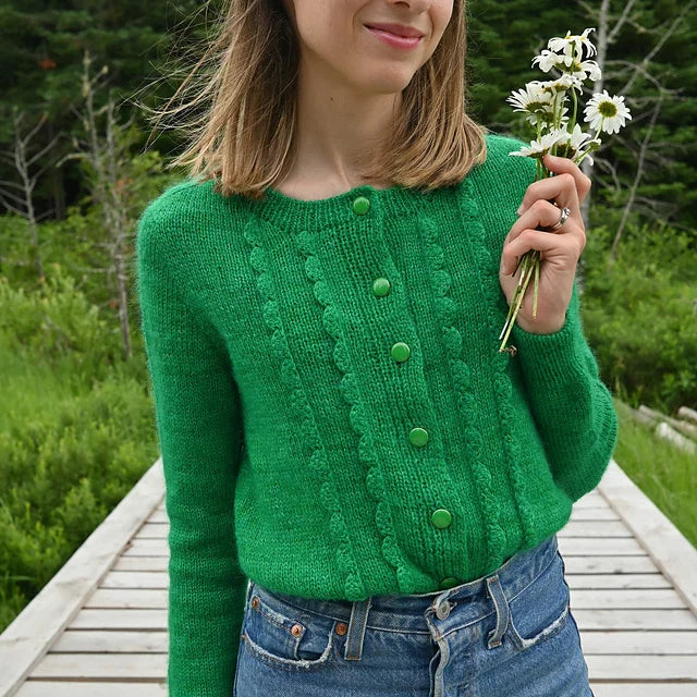 Scalloped Edge Cardigan Knitting Pattern