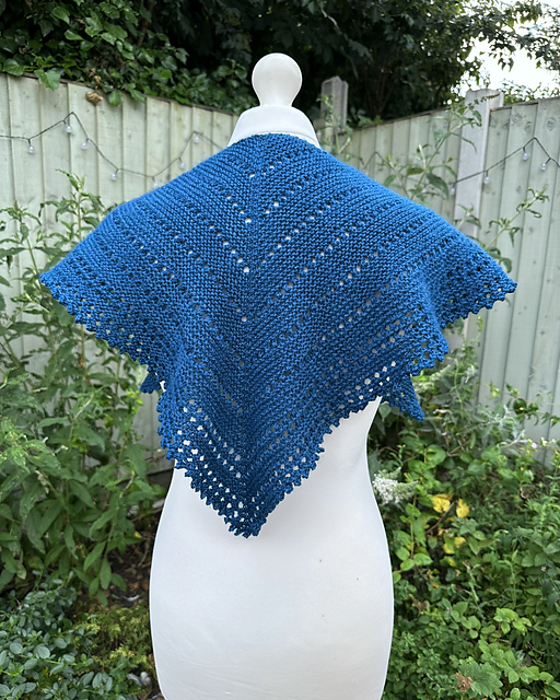 Heart Shaped Shawl Knitting Pattern