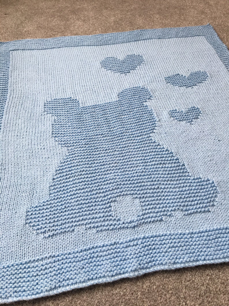 Bear and Hearts Baby Blanket Knitting Pattern
