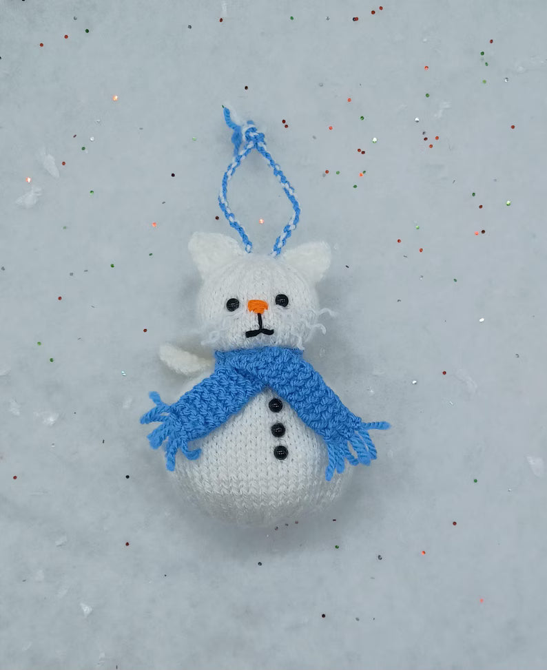 Christmas Cat Baubles Knitting Pattern