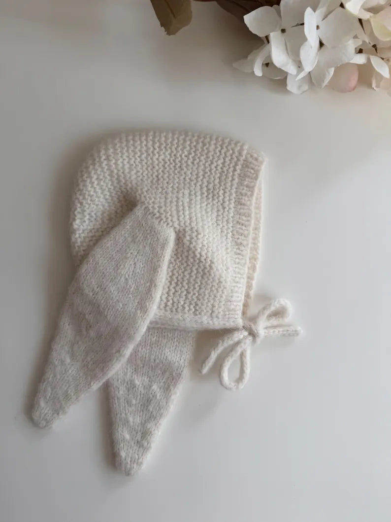 Bunny Bonnet Knitting Pattern